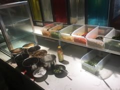 -钢管厂五区小郡肝串串香(奥克斯广场锦城万达店)