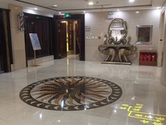 -碧中海汤泉汗蒸酒店