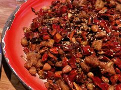 -先启半步颠小酒馆(白麓里店)