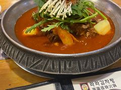 -喇喇排骨火锅·传统韩式脊骨汤(望京西园总店)