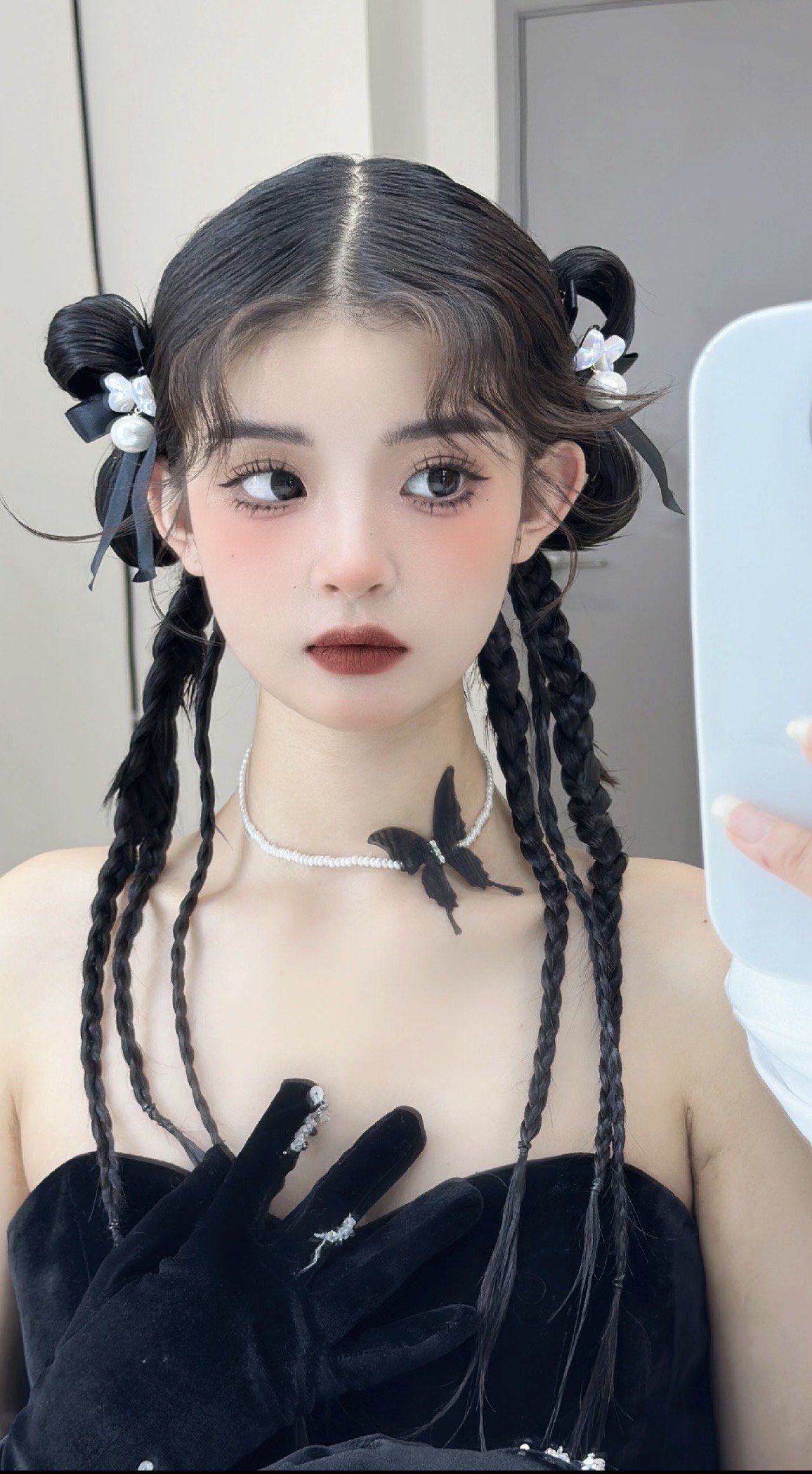 又甜又酷的妆容,真是泰酷辣