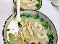 -明呈黄鱼面馆(斜土路店)