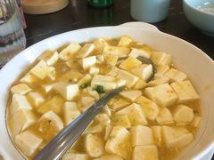 蟹黄豆腐-勺园中餐厅