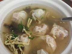 鸡汤全家福馄饨-吉云馄饨(桑梓路店)