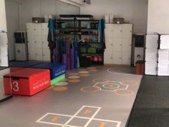 -RM GYM健身私教馆(白云元立方创意园店)