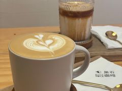 -黑石咖啡(小十字店)