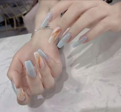 -悦指间美甲美睫