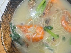 -十面欢腾·海鲜面·台式Bistro(长乐路店)