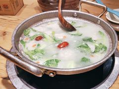-吃饭皇帝大·土家民族菜(温州万象城店)
