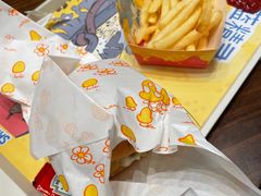 -蓝精灵乐园·世茂精灵之城主题乐园