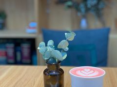 红丝绒拿铁-十一咖啡(青年大街工厂店)