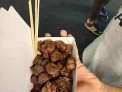 -六合夜市