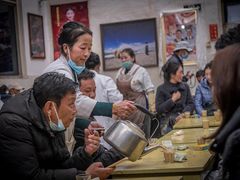 -老光明岗琼甜茶馆