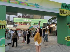 -万达广场(南昌红谷滩店)