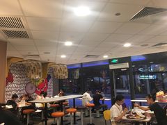 大堂-麦当劳(仙居吾悦广场店)