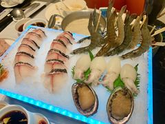 -红鼎豆捞·非遗鲍皇汤火锅(宝丰路店)