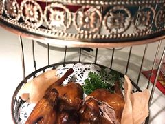 秘制脆皮乳鸽-避风塘·老港味餐厅(虹口龙之梦店)