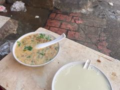 -云南大锅豆浆店