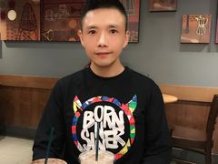 -星巴克(美丽华门市店)