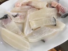 -焯明脆肉鲩世家(金沙洲店)