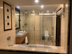 -海创大连科技交流中心(海事大学地铁站店)