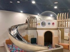 -龙格亲子游泳·水育早教运动中心(绿城店)