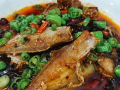 干烧耗儿鱼-洪霞餐馆