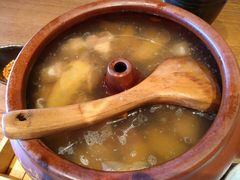 -云海肴·汽锅鸡·云南菜(天山百盛优客店)