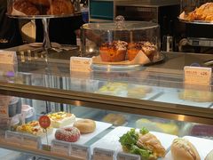 面包甜点陈列柜-Peet's 皮爷咖啡(东湖路手作店)