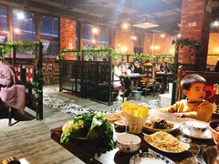 大堂-北龙碳锅牛蛙(尚泽大都会店)