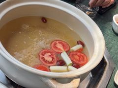 -谢云贵清香水煮鸡火锅(总店)
