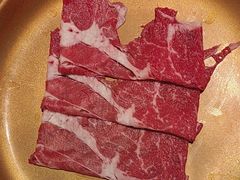 -牛YO寿喜烧·铁板烧和牛火锅自助(市府恒隆店)