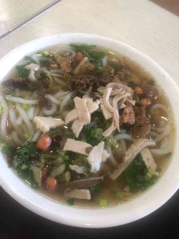 正宗抱罗粉店-"味挺不错的十全抱罗粉再加点胡椒粉,汤变得.