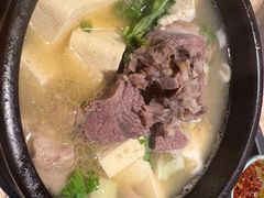 -英子补身汤(海兰路店)