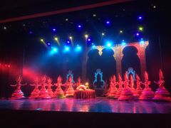 -勐巴拉娜西超级歌舞秀