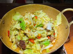 干锅手撕包菜-楼兰新疆主题餐厅(苏州中心店)