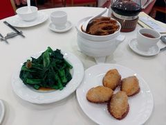 -凤凰楼酒家·粤宴点心(华强北店)