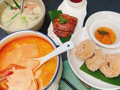 炸虾饼配泰国梅子酱-帕蓝·暹罗料理(大学路店)