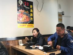 大堂-舅姥爷砂锅(正阳路)