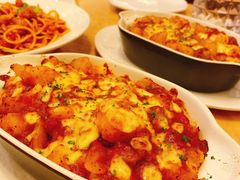 -必胜客(WOW中心城店)