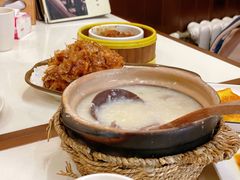 窝蛋牛肉粥-火齐潮汕砂锅粥(五道口店)