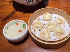 -李犟大爆鳝面·手工蟹黄包(湖滨西湖店)