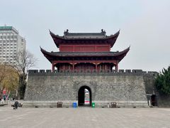 -巴陵广场