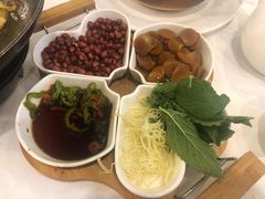 -围龙屋客家食府(福田店)