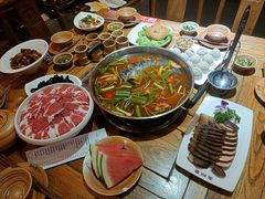 -亮欢寨酸汤鱼(沙冲路店)