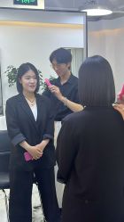 -V7 HAIR SALON
