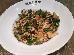 -洞庭土菜馆(易发广场店)