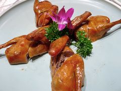 脆皮乳鸽-霁月山房(体育公园店)