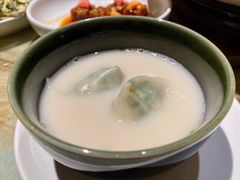 刀鱼馄饨-湖滨28中餐厅·西湖宴·杭州君悦酒店