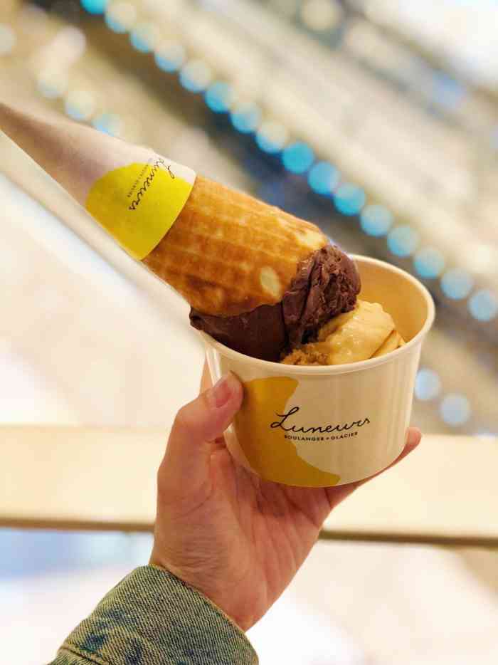 luneurs(环贸店)-"「爆米花冰淇淋」是玉米味配上焦糖酱,里面.